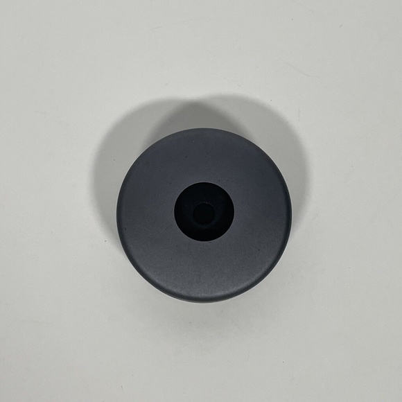 Nomad Pod SG 001 Space Gray Portable Charger Dock For iPhone And Apple Watch - Picture 2 of 6